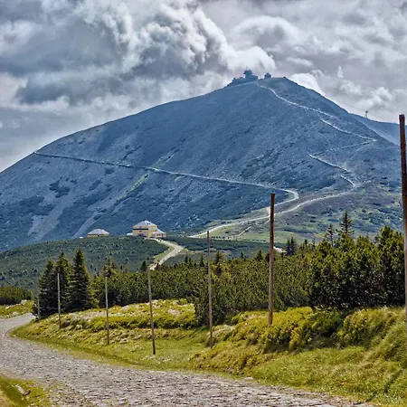 公寓 Rj Widok Na Sniezke